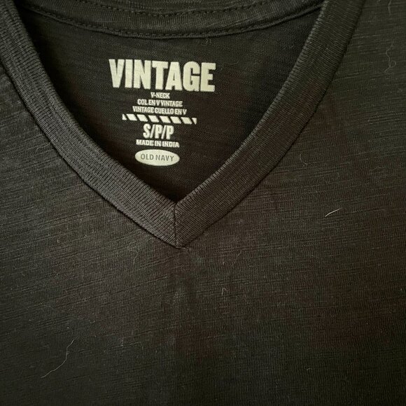 Classic Short sleeve V neck tee - Picture 2 of 7